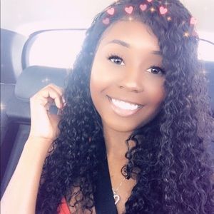 Meet your Posher, Malikah